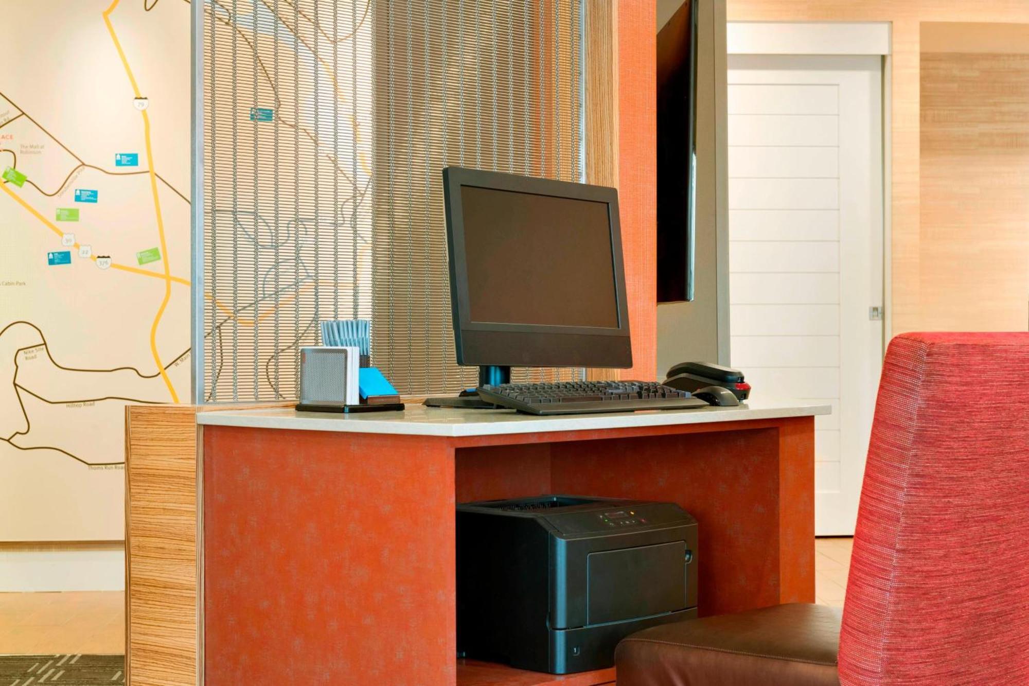 Towneplace Suites By Marriott Pittsburgh Airport/Robinson Township Exterior foto